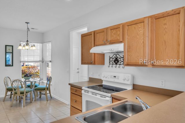 17 Coronado Ct, Bluffton, SC 29909