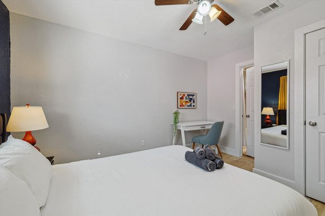 3209 Treehouse Lane, Plano, TX 75075