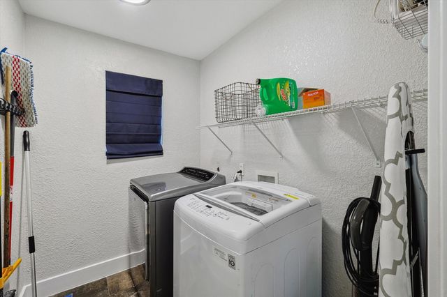 3209 Treehouse Lane, Plano, TX 75075