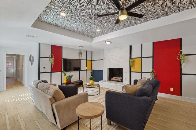 3209 Treehouse Lane, Plano, TX 75075