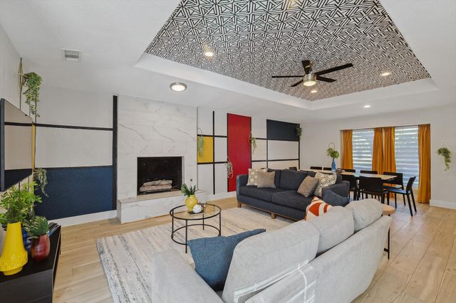 3209 Treehouse Lane, Plano, TX 75075