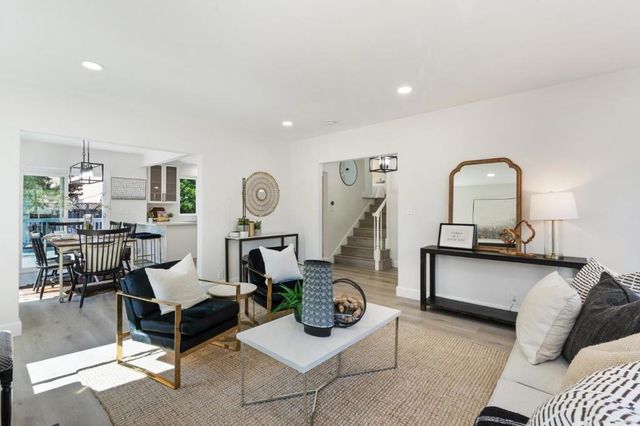 904 Larkspur Drive, Burlingame, CA 94010