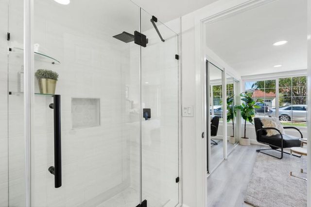 904 Larkspur Drive, Burlingame, CA 94010