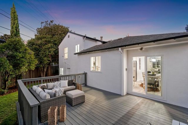 904 Larkspur Drive, Burlingame, CA 94010