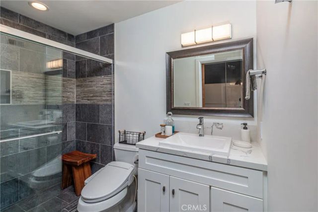 1734 N Verdugo 23, Glendale, CA 91208