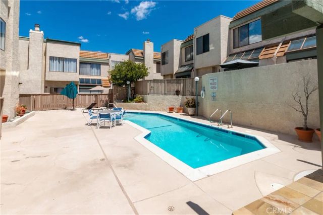 1734 N Verdugo 23, Glendale, CA 91208