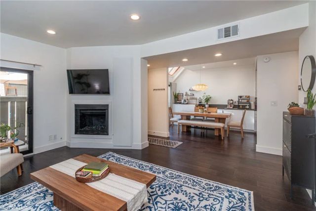 1734 N Verdugo 23, Glendale, CA 91208