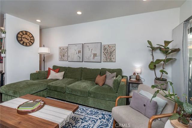 1734 N Verdugo 23, Glendale, CA 91208