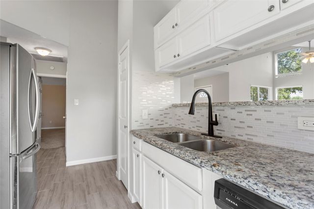 5403 Carousel Circle, Baytown, TX 77521