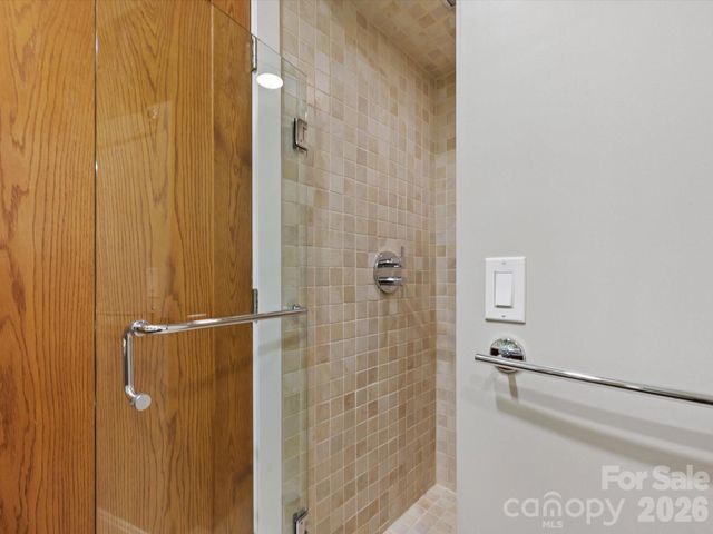 420 Queens Road, Charlotte, NC 28207