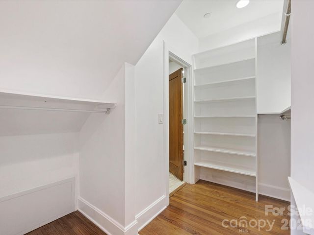 420 Queens Road, Charlotte, NC 28207