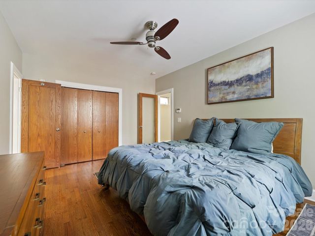 420 Queens Road, Charlotte, NC 28207