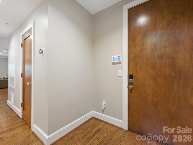 420 Queens Road, Charlotte, NC 28207