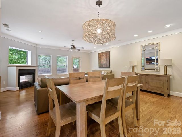 420 Queens Road, Charlotte, NC 28207