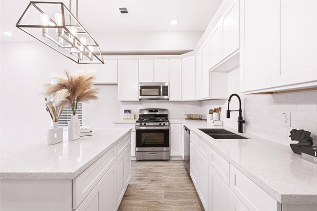 5803 Haight Street B, Houston, TX 77028