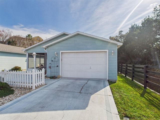 1546 LOZANO AVENUE, The Villages, FL 32159