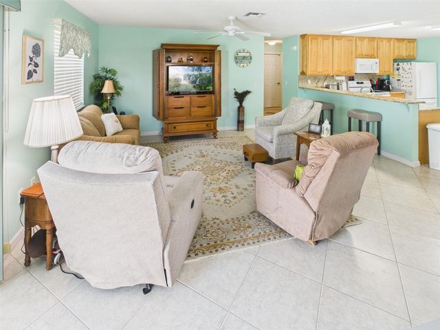 1546 LOZANO AVENUE, The Villages, FL 32159