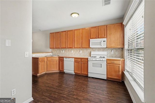 3158 Mill Springs Circle, Buford, GA 30519