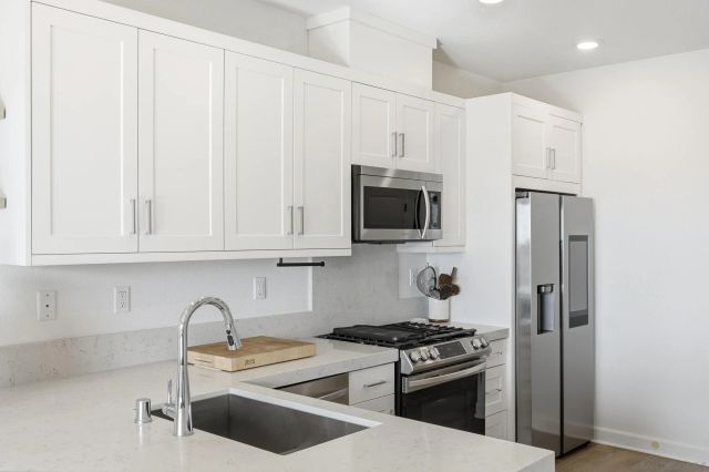 2061 Epoca Way, San Diego, CA 92154