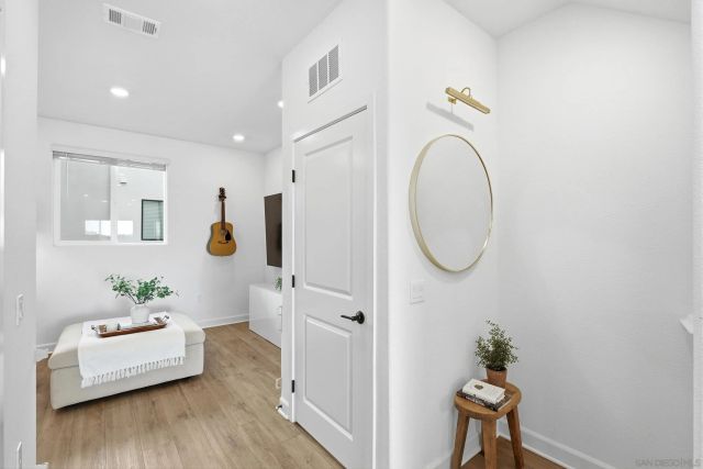 2061 Epoca Way, San Diego, CA 92154