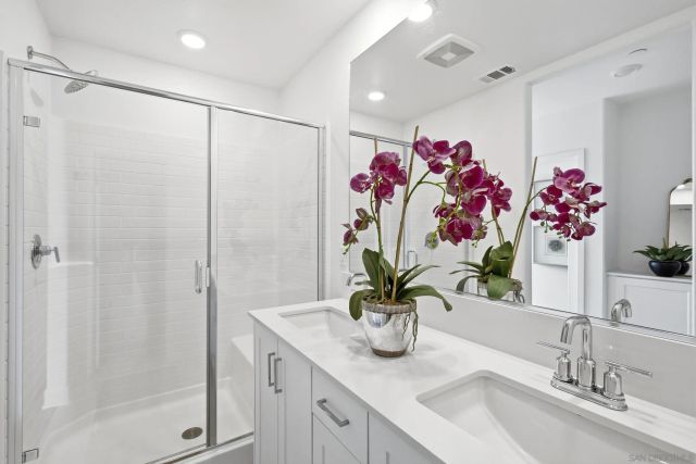 2061 Epoca Way, San Diego, CA 92154