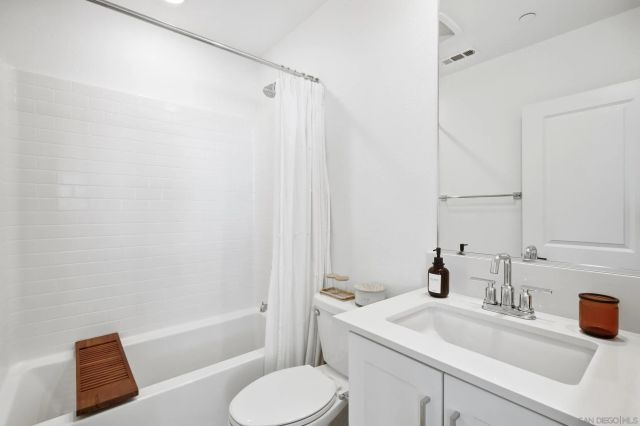 2061 Epoca Way, San Diego, CA 92154