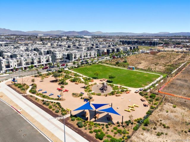 2061 Epoca Way, San Diego, CA 92154