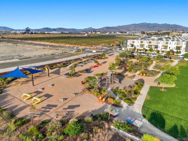 2061 Epoca Way, San Diego, CA 92154