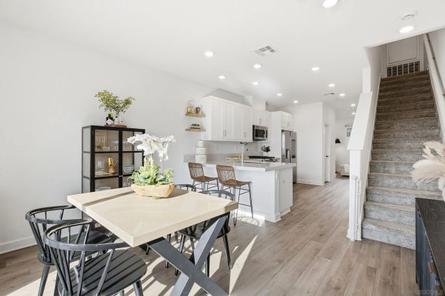 2061 Epoca Way, San Diego, CA 92154