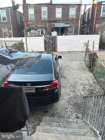 4732 C ST, Philadelphia, PA 19120