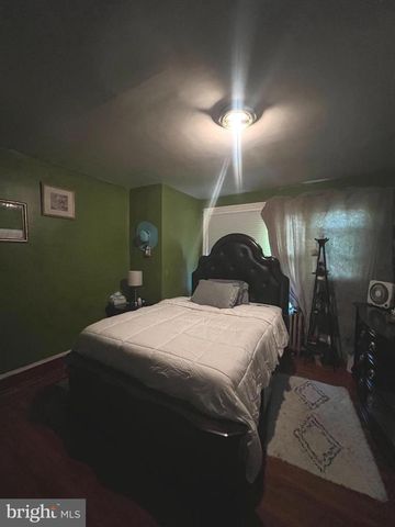 4732 C ST, Philadelphia, PA 19120