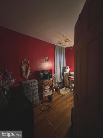 4732 C ST, Philadelphia, PA 19120