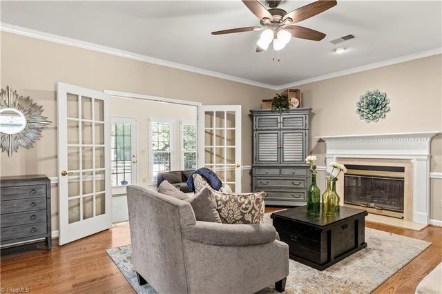404 Drexmore Court, Winston-salem, NC 27103