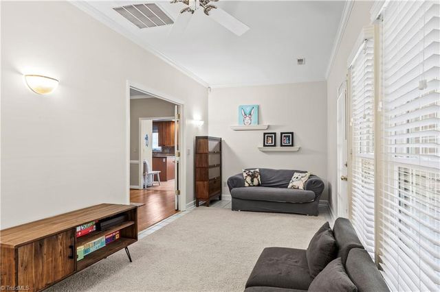 404 Drexmore Court, Winston-salem, NC 27103