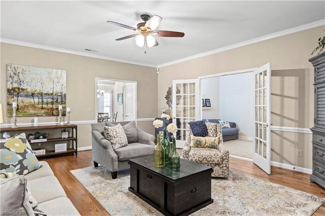 404 Drexmore Court, Winston-salem, NC 27103