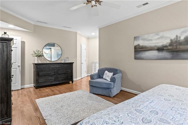404 Drexmore Court, Winston-salem, NC 27103