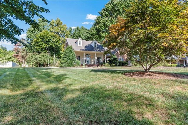404 Drexmore Court, Winston-salem, NC 27103