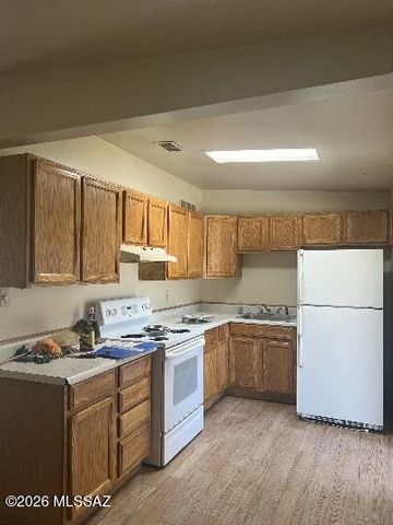 5734 E 35th Street, Tucson, AZ 85711