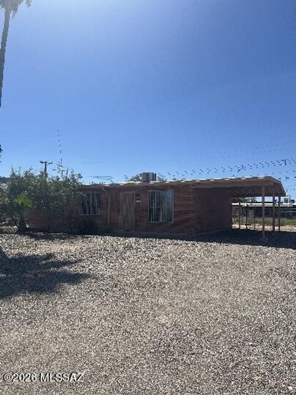 5734 E 35th Street, Tucson, AZ 85711