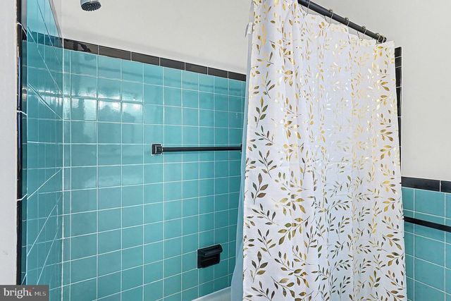 2430 NEW HANOVER SQUARE RD, Gilbertsville, PA 19525