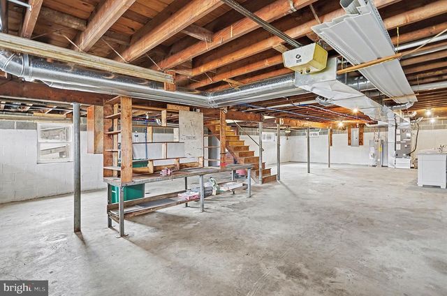 2430 NEW HANOVER SQUARE RD, Gilbertsville, PA 19525