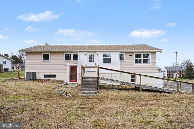 2430 NEW HANOVER SQUARE RD, Gilbertsville, PA 19525