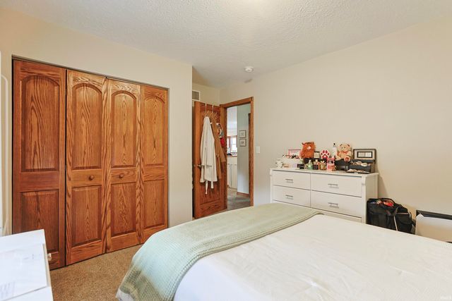 29777 Ashford Drive, Elkhart, IN 46514