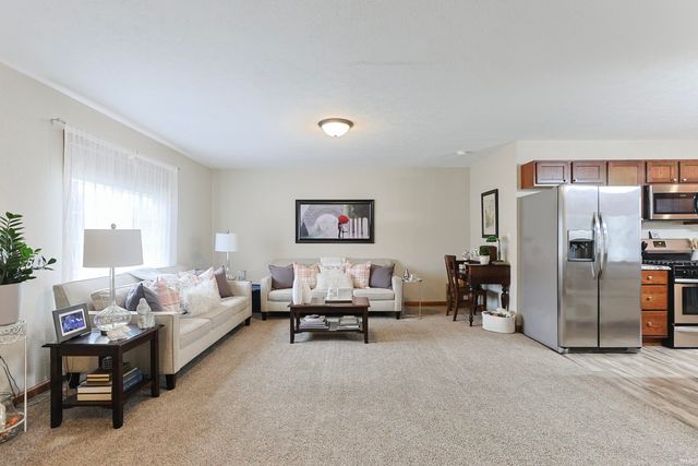 29777 Ashford Drive, Elkhart, IN 46514