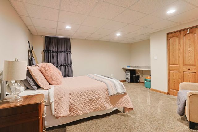 29777 Ashford Drive, Elkhart, IN 46514