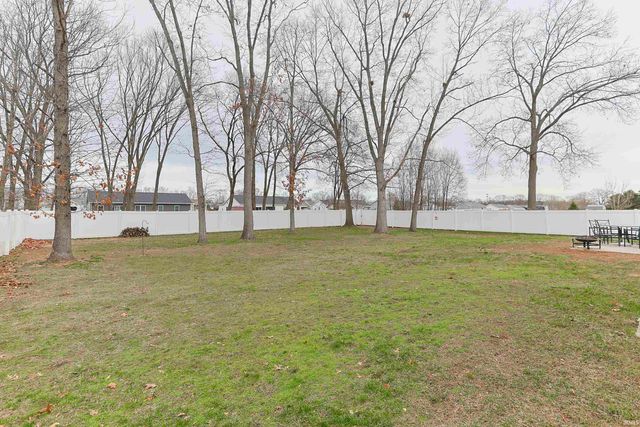 29777 Ashford Drive, Elkhart, IN 46514