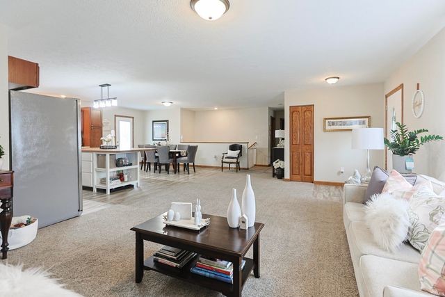 29777 Ashford Drive, Elkhart, IN 46514