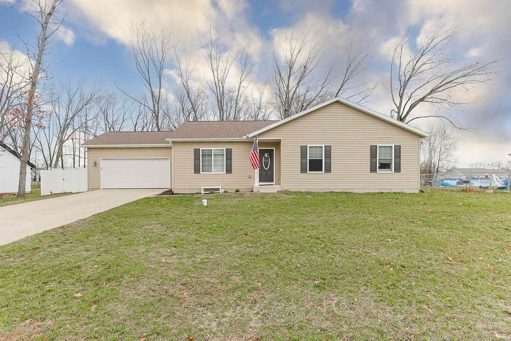29777 Ashford Drive, Elkhart, IN 46514