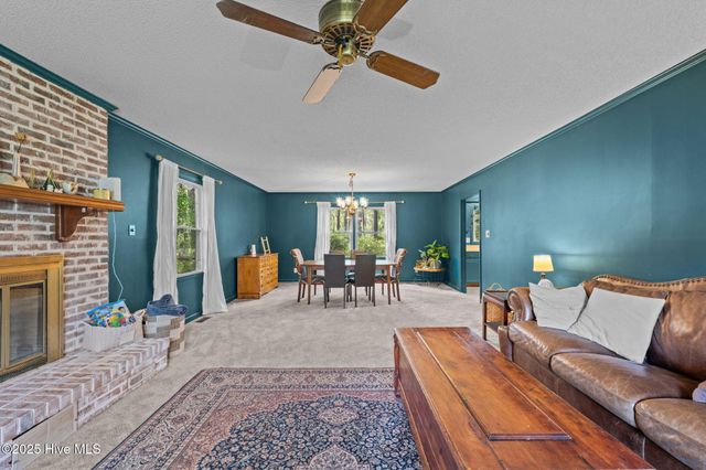 1500 Santa Lucia Road, New Bern, NC 28560