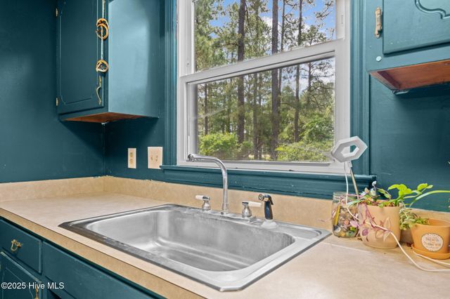 1500 Santa Lucia Road, New Bern, NC 28560